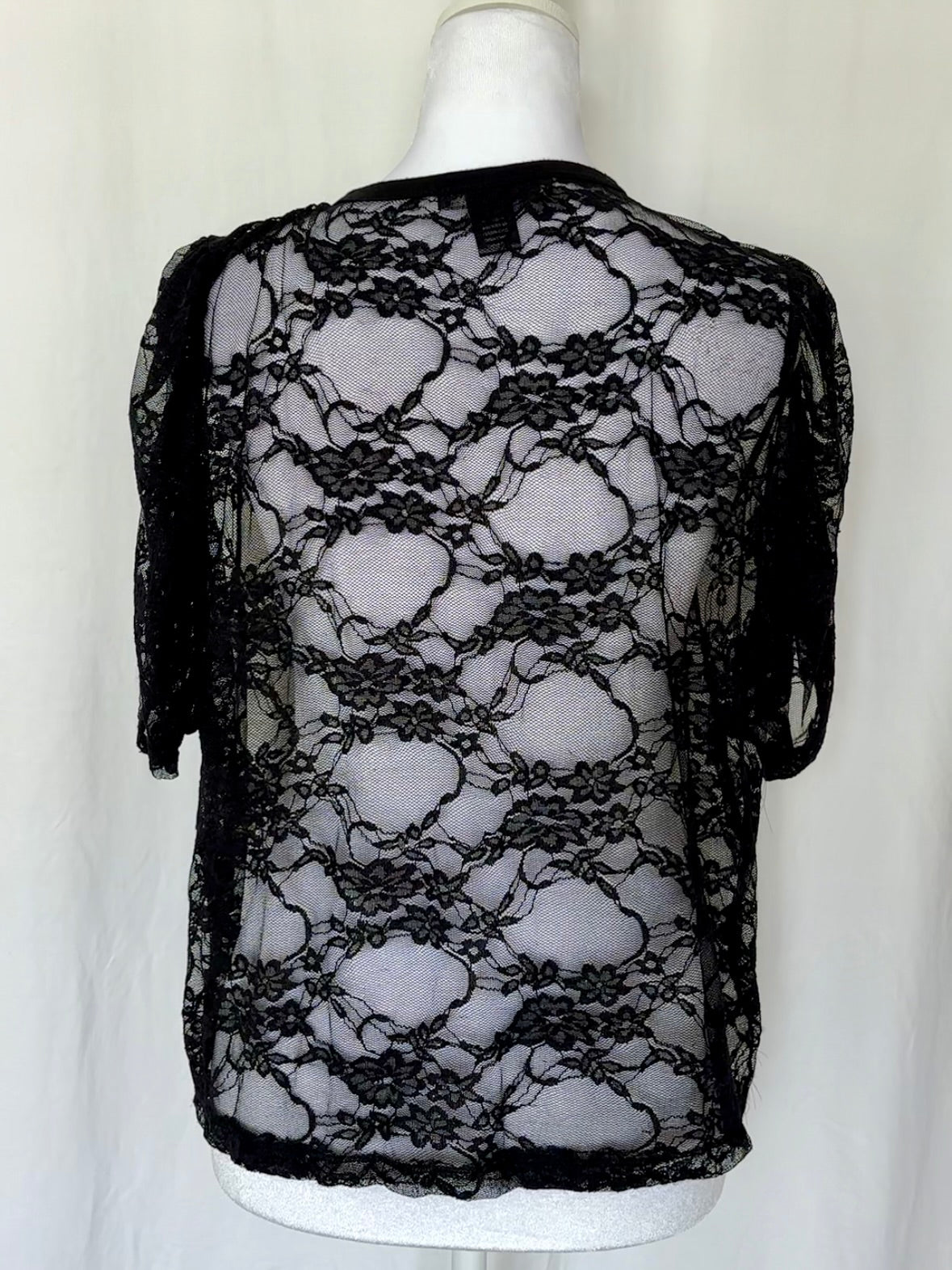 Delixious Size 3XL Lace Short Sleeve Cardigan