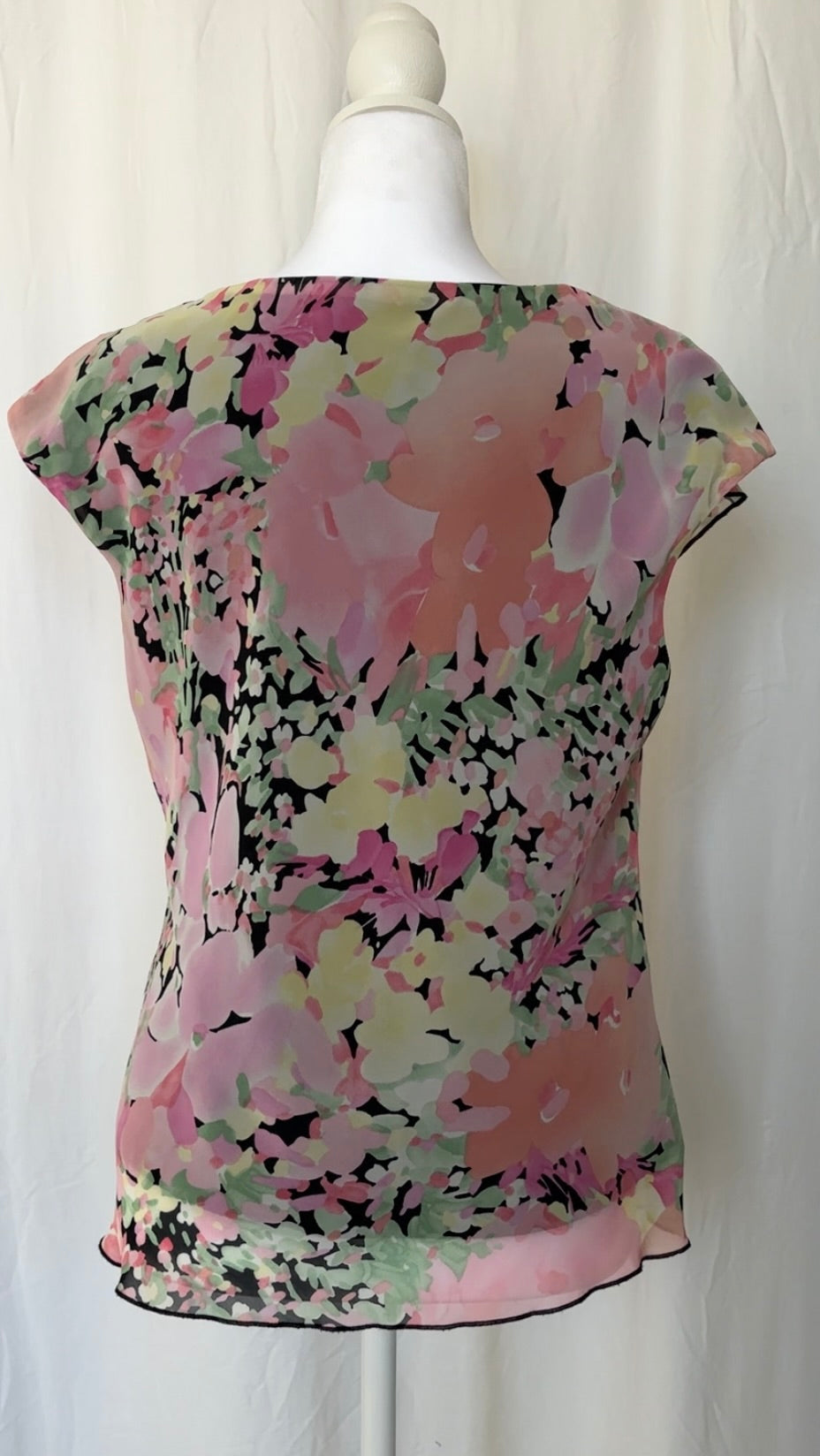AGB Byer California Size L Floral Short Sleeve Top