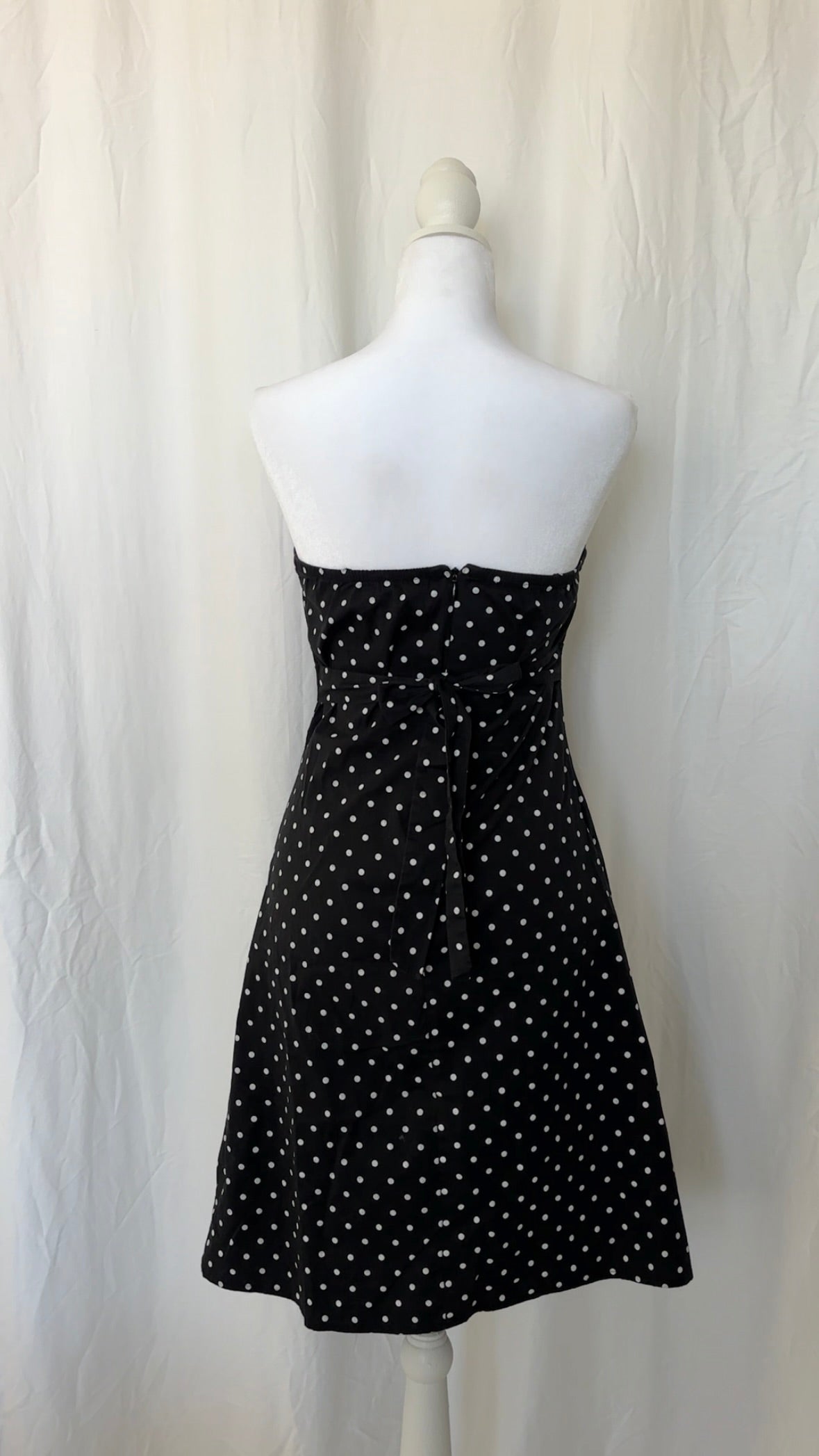 Urban Behavior Size L Polka Dot Strapless Mini Dress