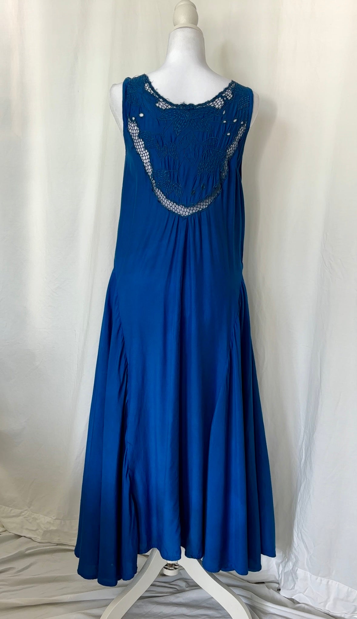 Atyuga by Saatyuga Size S Lace Sleeveless Maxi Dress