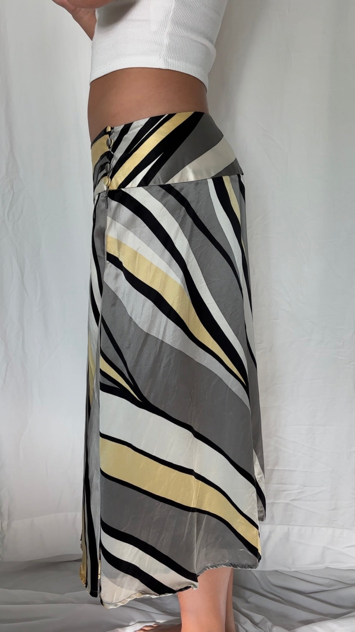 Josephine Chaus Size M Silk Striped Midi Skirt