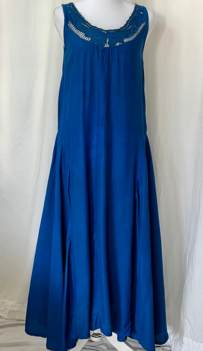 Atyuga by Saatyuga Size S Lace Sleeveless Maxi Dress