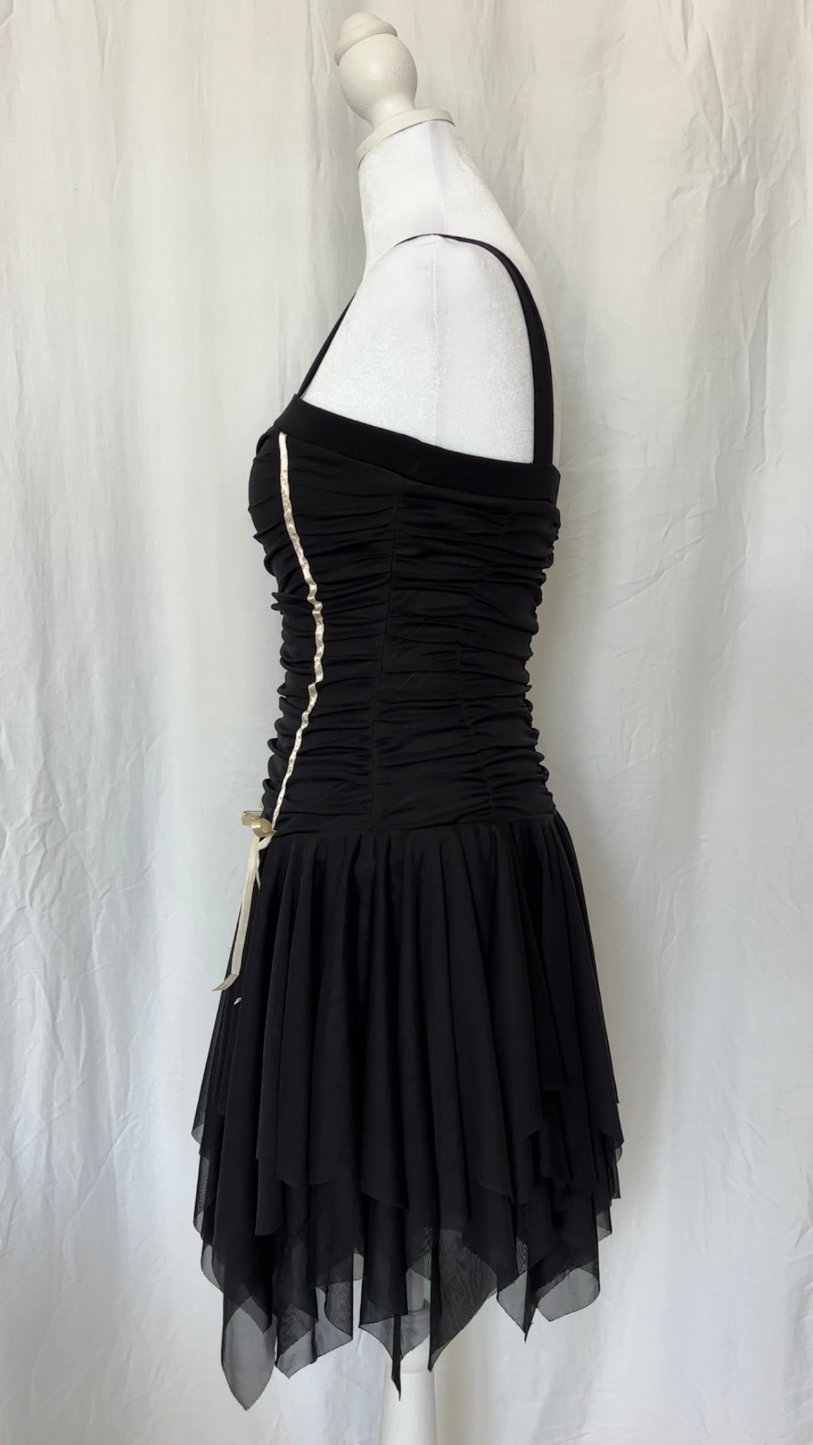 IZ Byer California Size XS Ruffle Bow Sleeveless Mini Occasions Dress