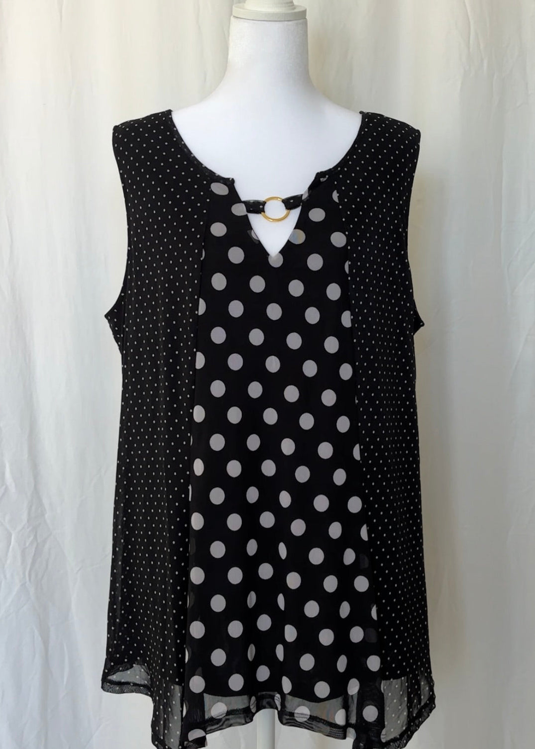 Robert Louis Size L Polka Dot Sleeveless Top