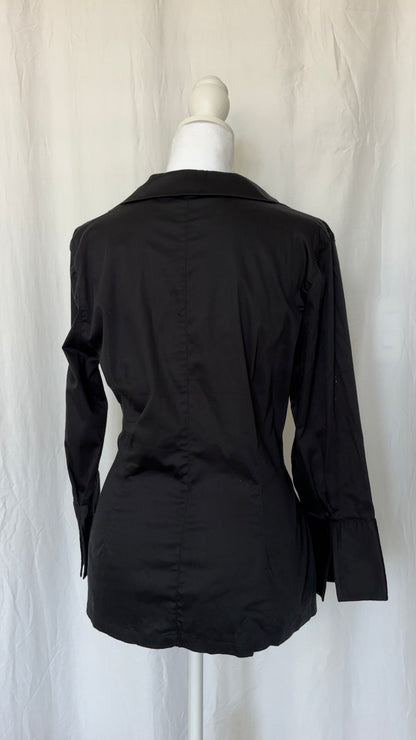 Eye Size M Side Slit Collar Long Sleeve Top