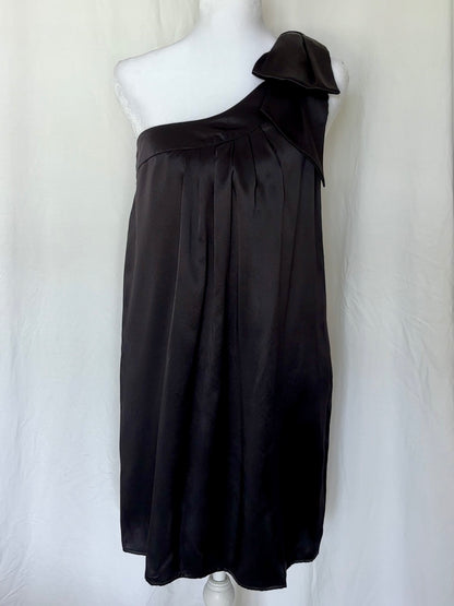 True Couture Size XS Silk One Shoulder Bow Mini Dress