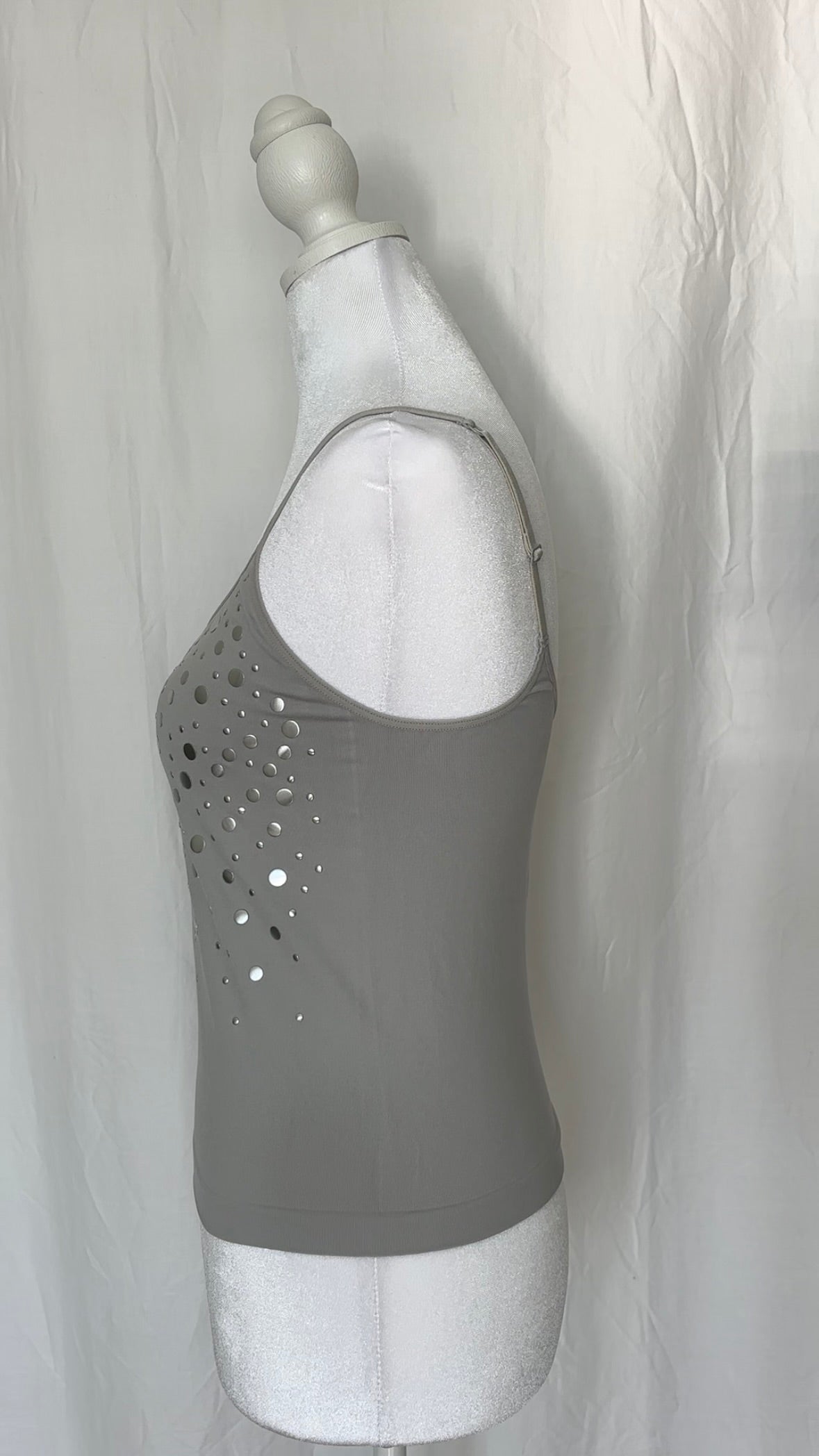 Body by Victoria Size M Silver Metallic Sleeveless Tank Top