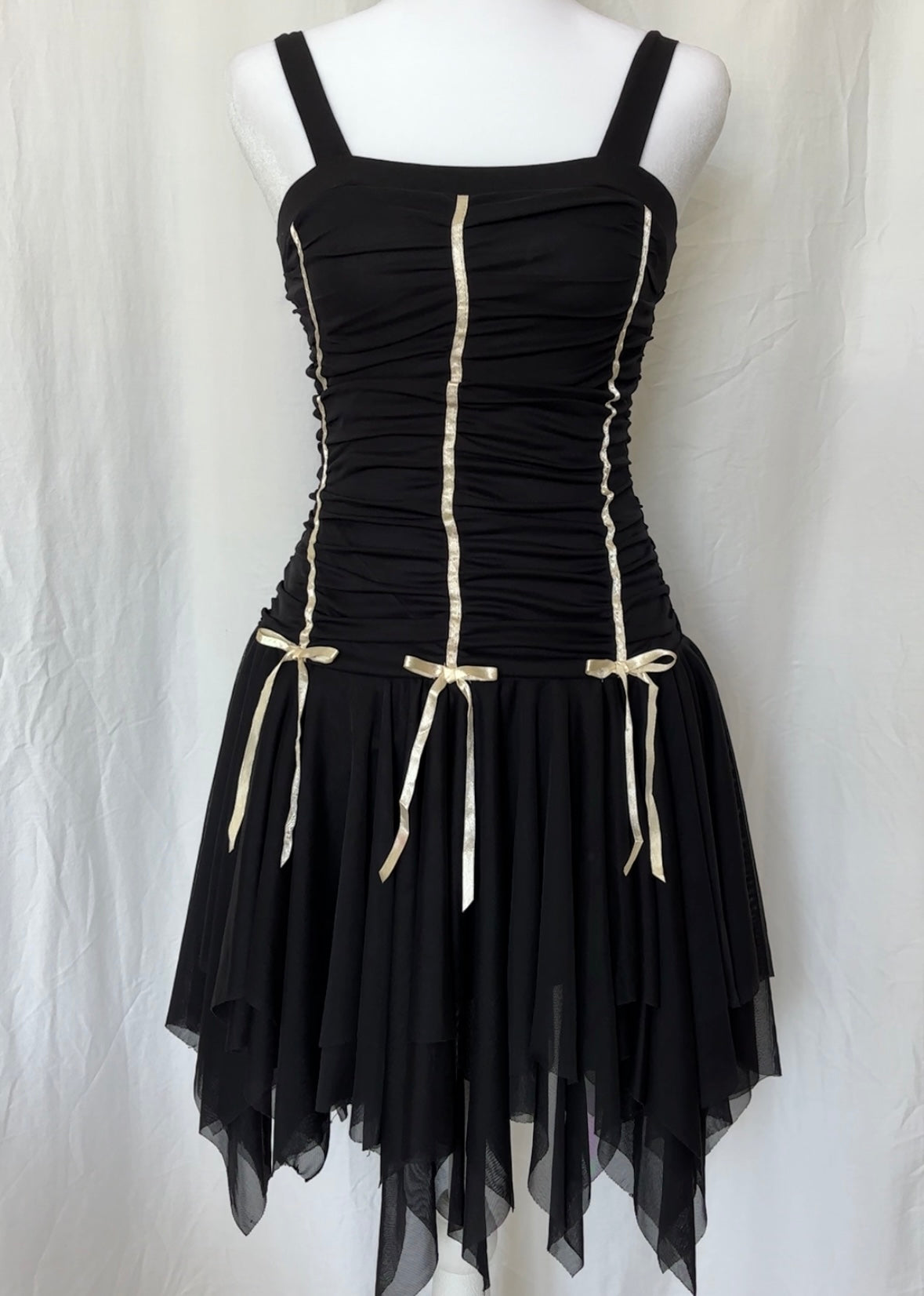 IZ Byer California Size XS Ruffle Bow Sleeveless Mini Occasions Dress