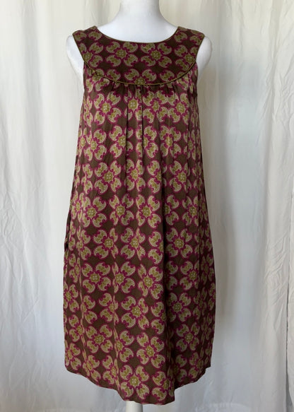 Maggy London Size M Silk Sleeveless Midi Dress