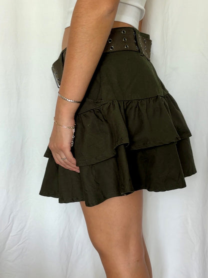Social Collision Size L Ruffle Cargo Mini Skirt