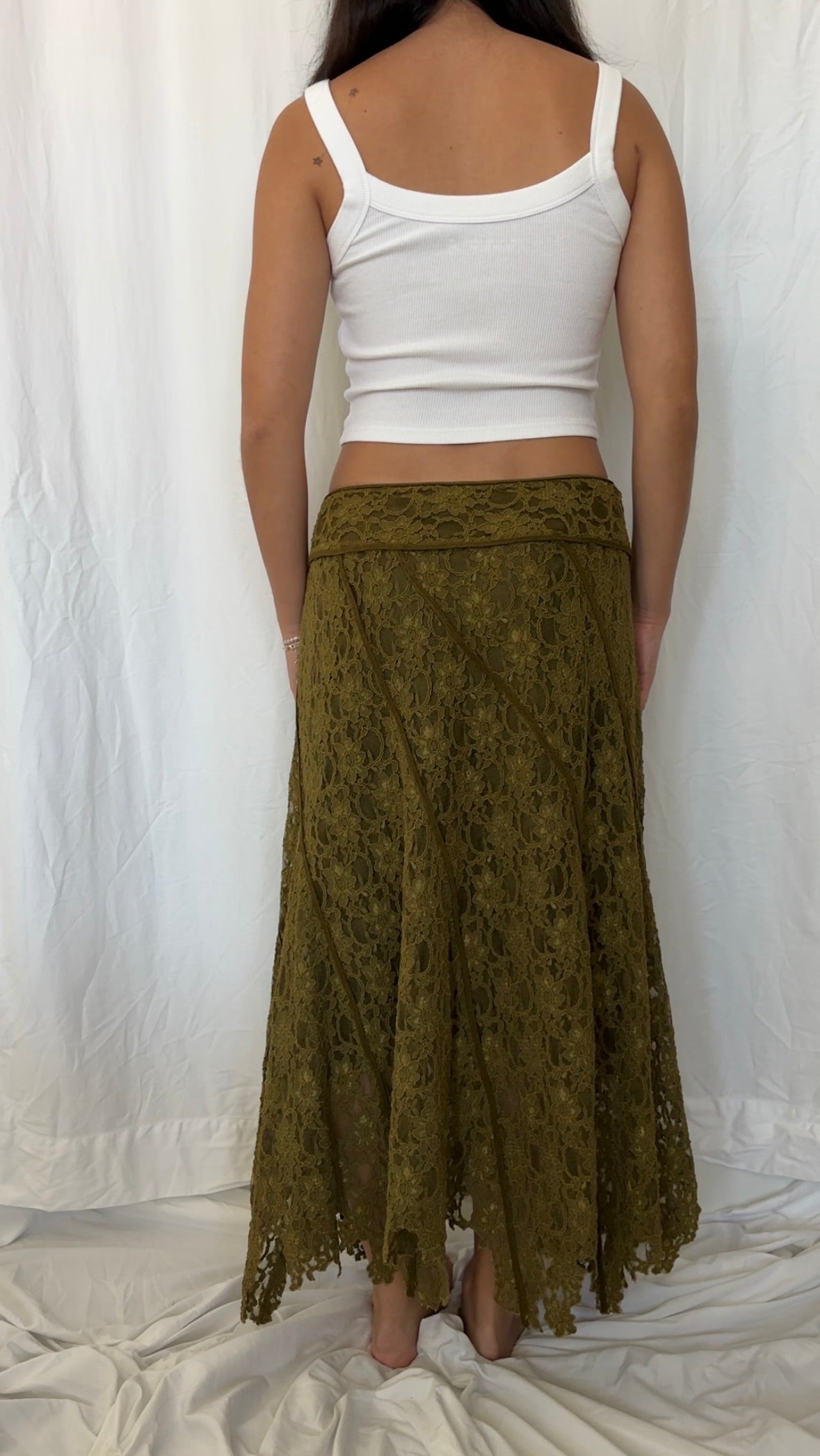DKNY Size M Silk Lace Midi Skirt