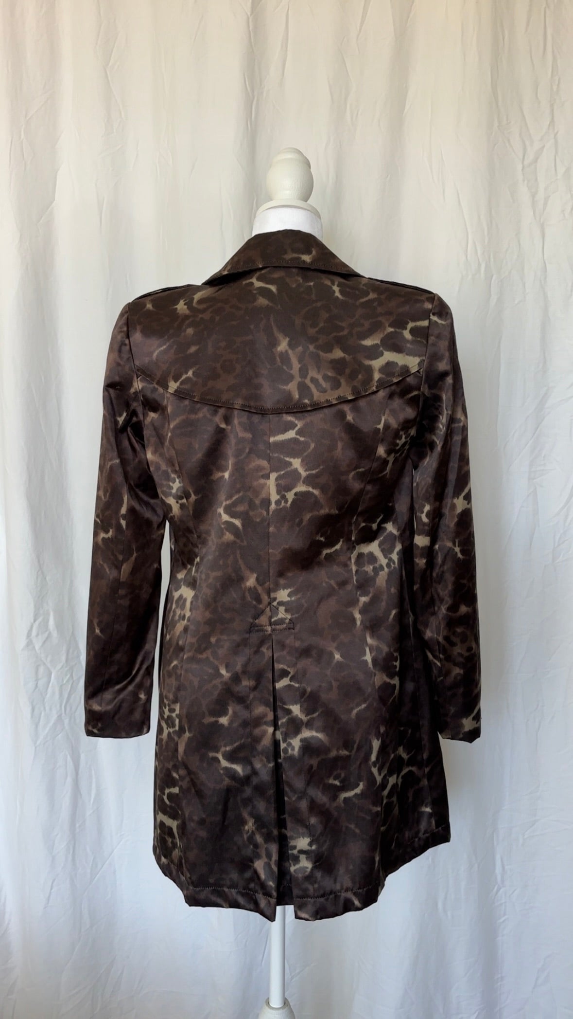 Laudrew Size XS Cheetah Print Long Sleeve Trench Coat