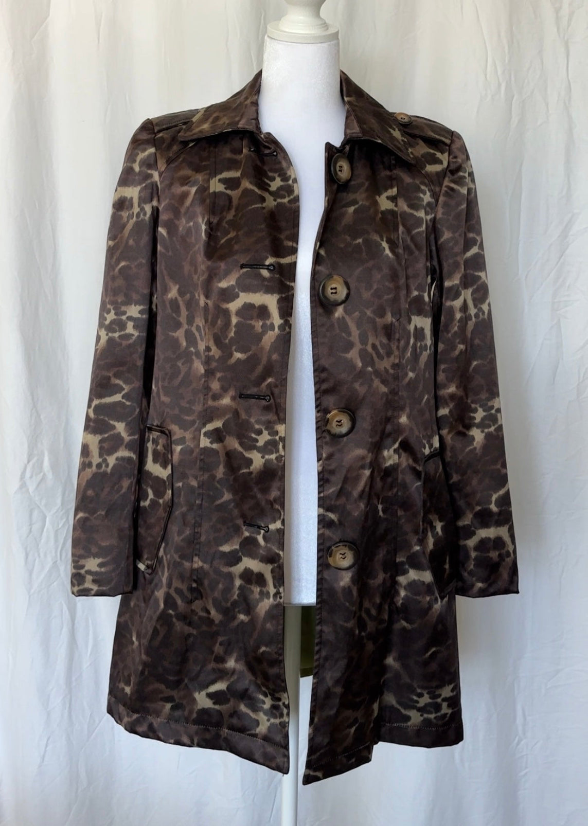 Laudrew Size XS Cheetah Print Long Sleeve Trench Coat